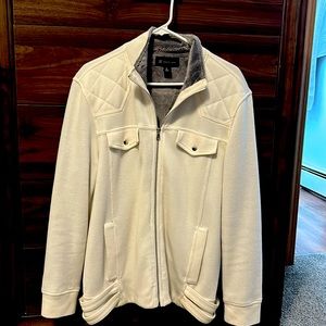 Like new, very nice and comfortable.